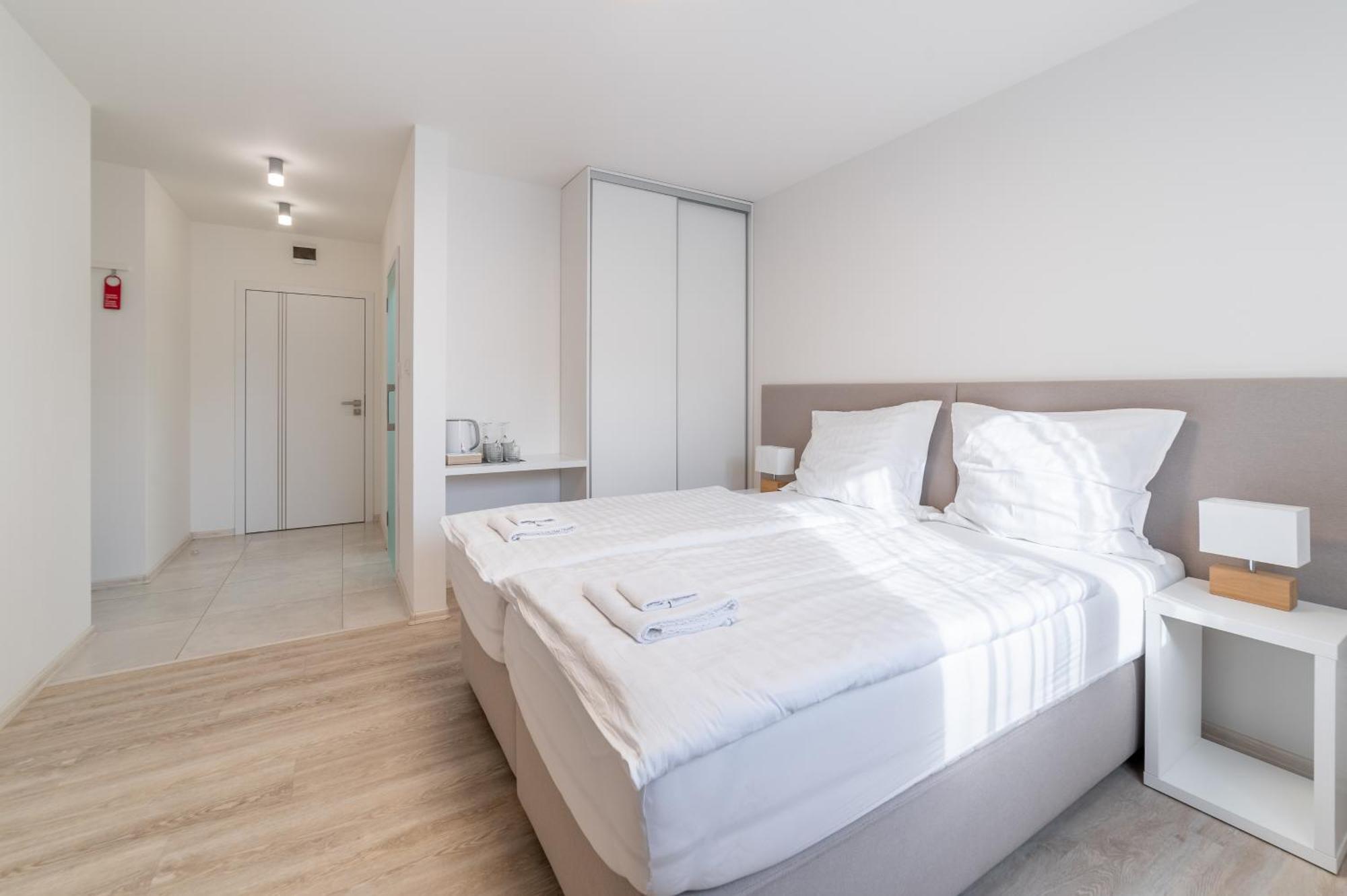 4 Pokoje Ostrava Exteriör bild