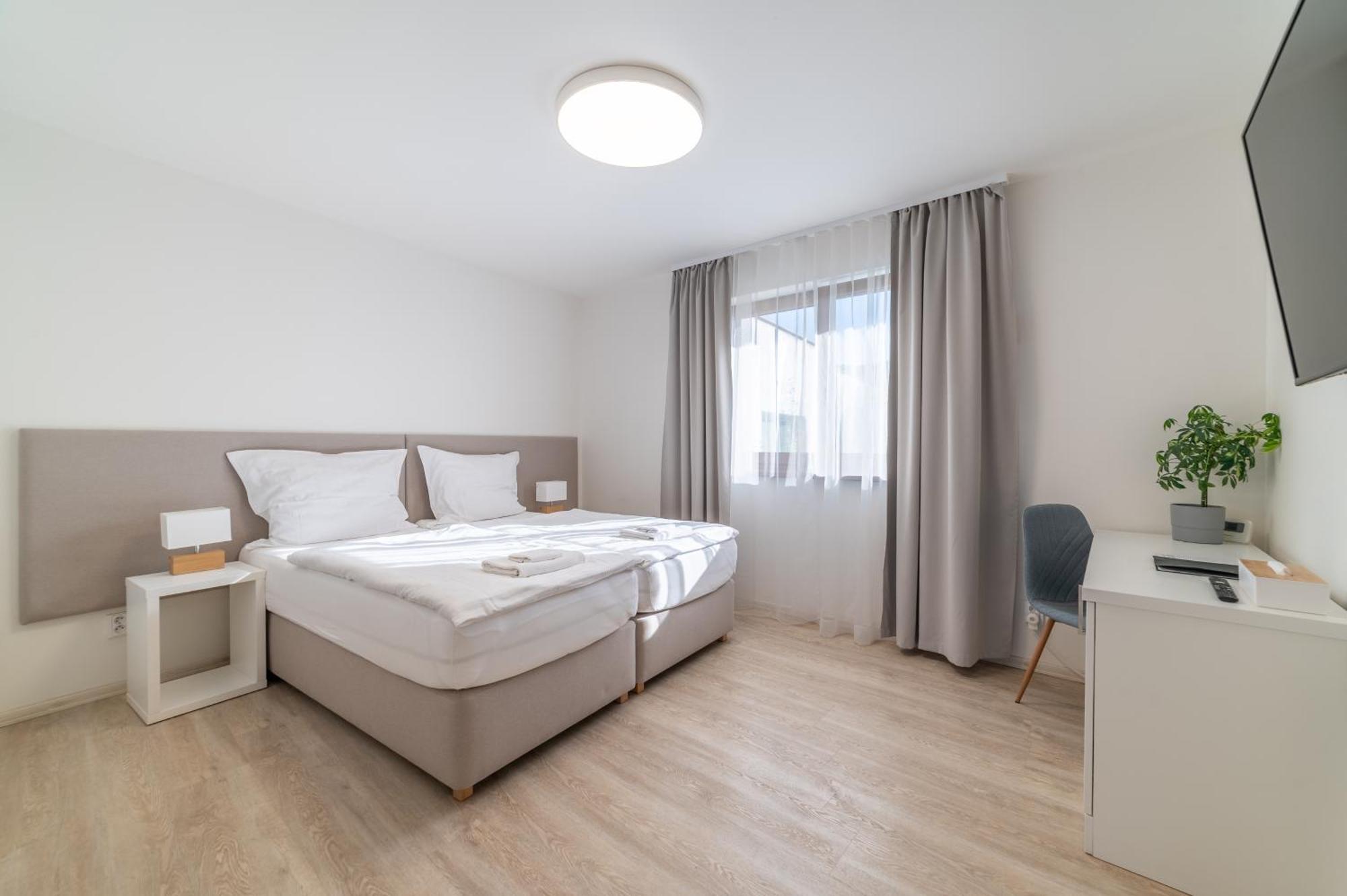 4 Pokoje Ostrava Exteriör bild
